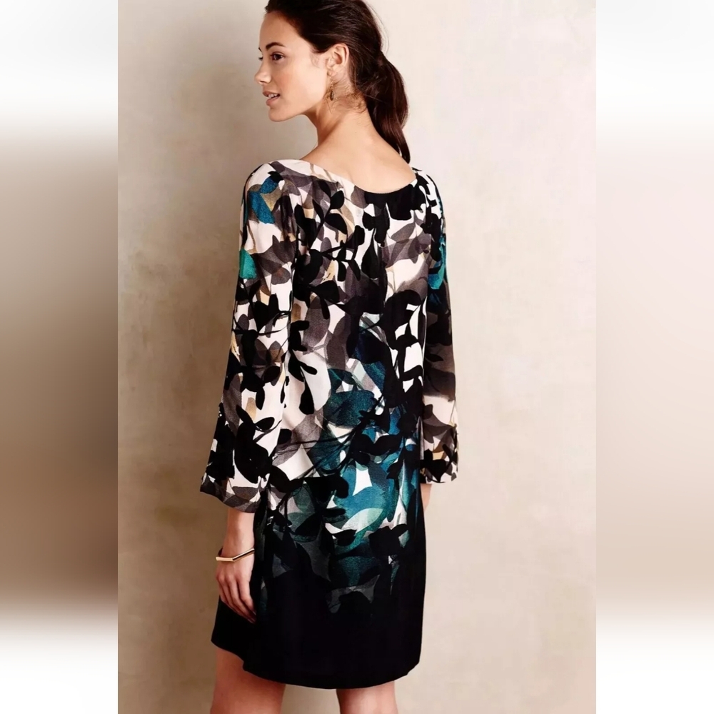 Sold! Anthropologie Shaded Black Floral Garden Shift Dress Medium - Picture 2 of 7